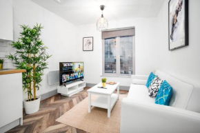 Cozy Apartment - Free Netflix - Fast WiFi - Wolverhampton Centre 12AC